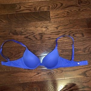 Push up bra.